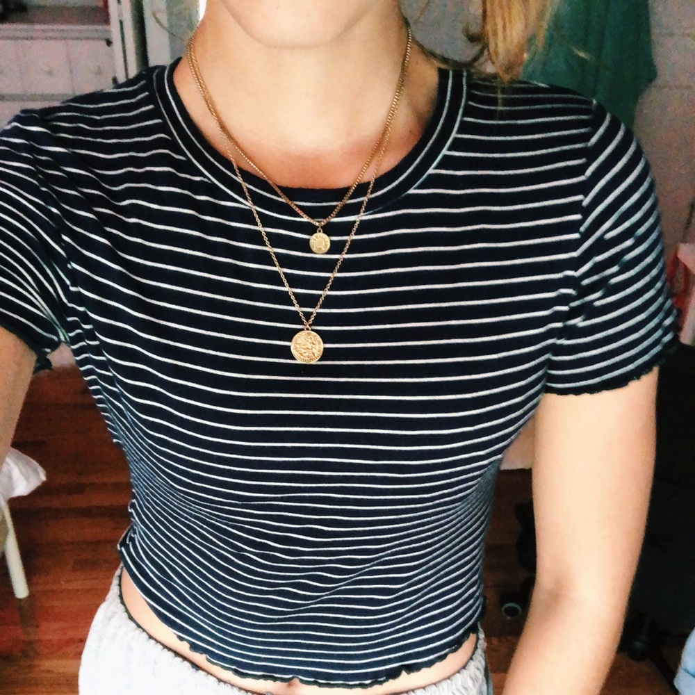 BLUE AND WHITE STRIPED T